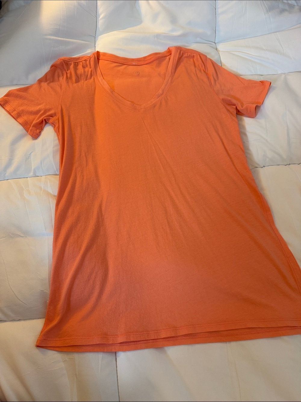 lululemon athletica Women's V-Neck Short Sleeve Tee - Coral
